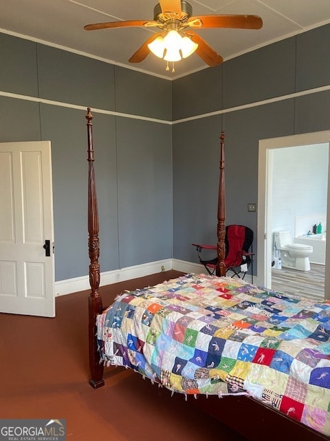 bedroom with ceiling fan and connected bathroom