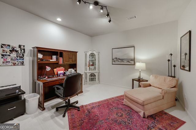 office space with light carpet