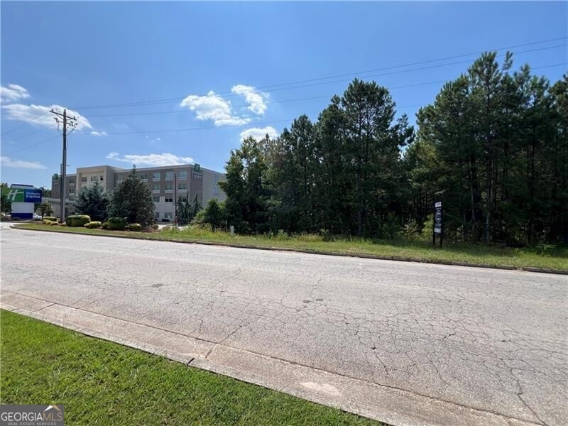 106 Cooley Way, Villa Rica, GA 30180