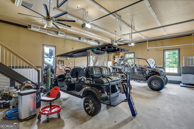 garage featuring ceiling fan