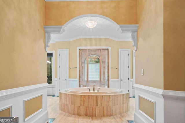 bathroom featuring crown molding