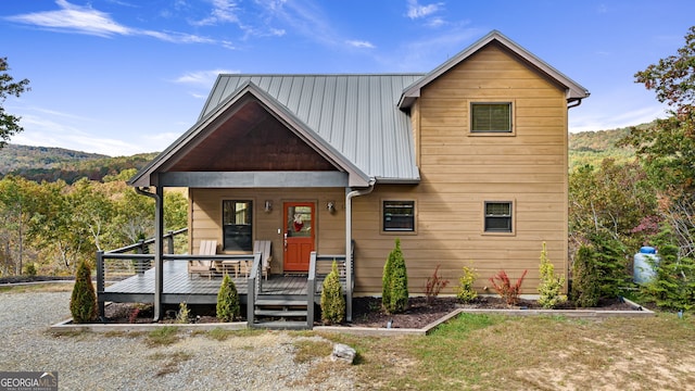 view of front facade featuring a porch