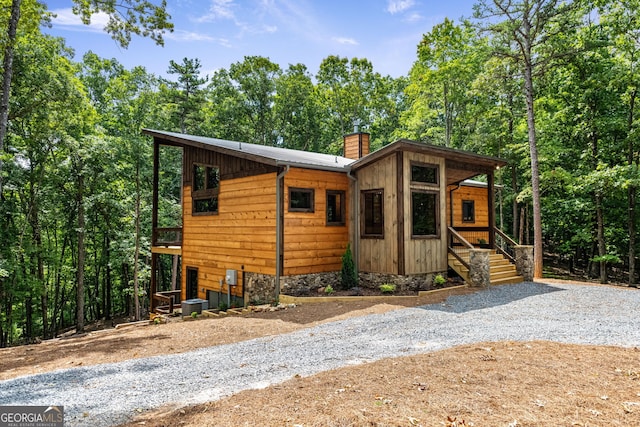 view of front of house