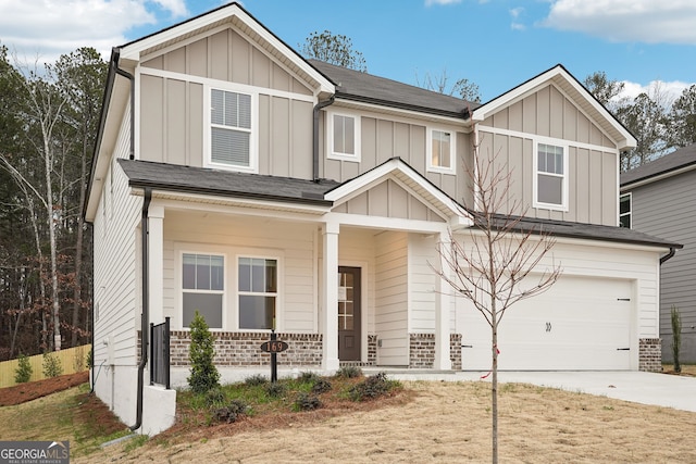 view of front of home featuring a garage