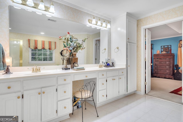 full bathroom featuring wallpapered walls, visible vents, and crown molding