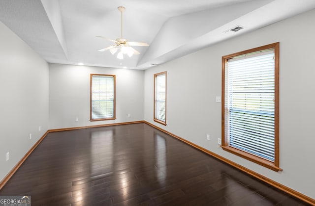 4909 Perry Rd, Claxton, GA 30417 - spare room featuring ceiling fan, vaulted ceiling, and wood finished floors