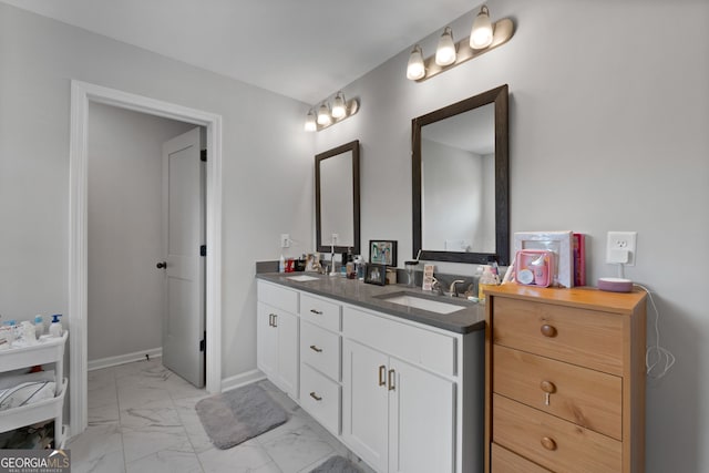 bathroom with vanity