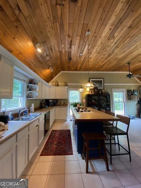 1526 Lost Mountain Rd, Powder Springs, GA 30127