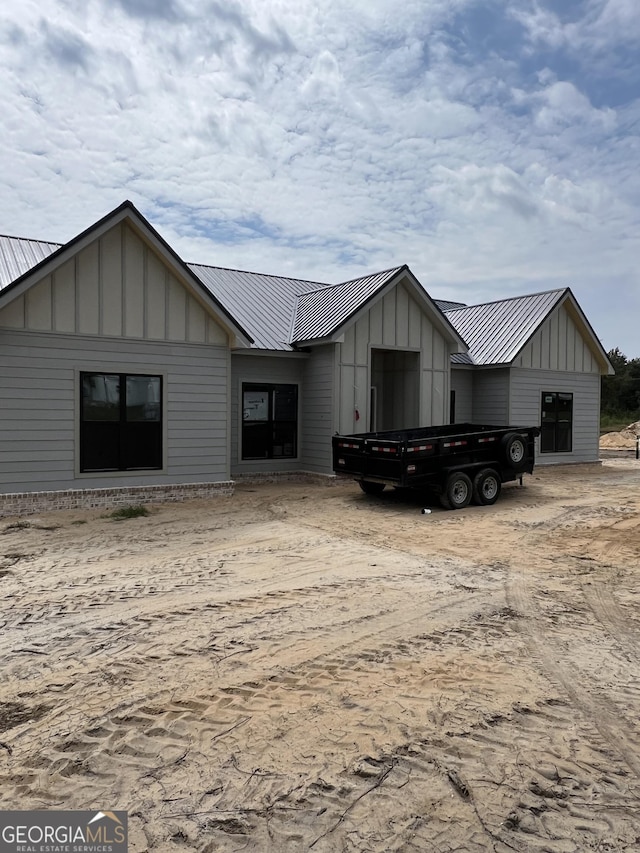 view of front of house