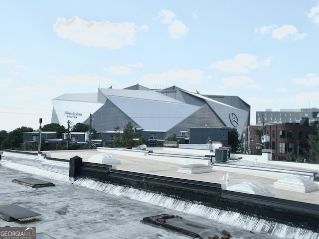 140 Walker St SW Unit A, Atlanta, GA 30313 - view of building exterior featuring central AC
