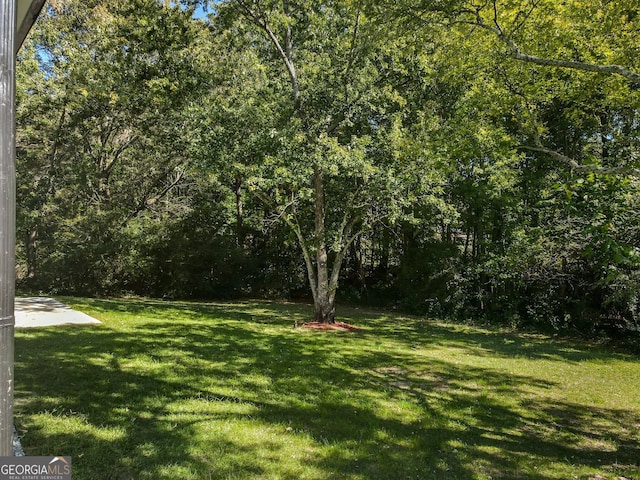 exterior space featuring a yard