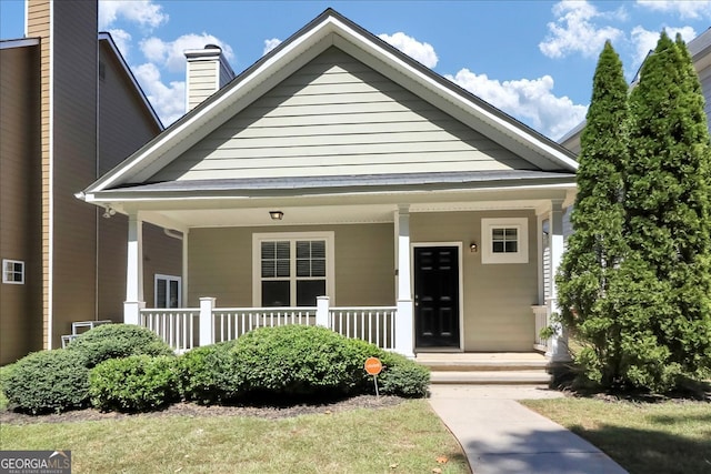 view of front facade featuring covered porch