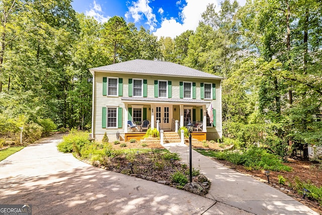 view of front of property with a porch