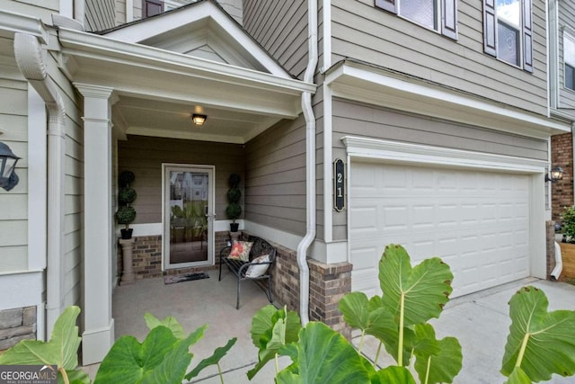 property entrance featuring a garage