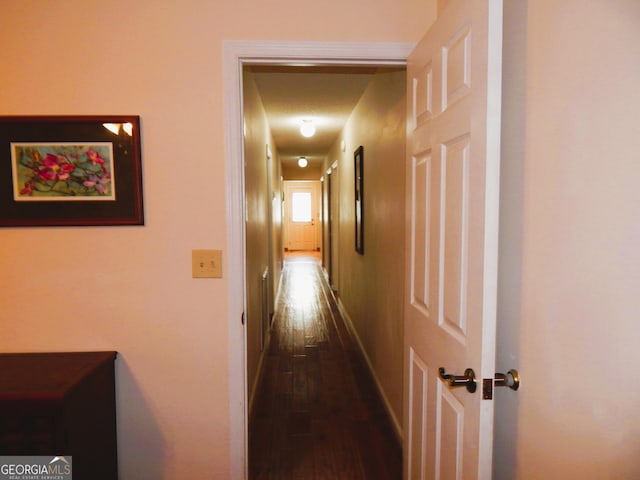 381 Hidden Lakeview Cir, Hiawassee, GA 30546 - hall featuring dark wood finished floors and baseboards
