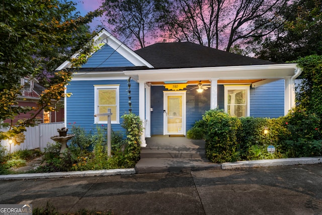 view of front of property featuring covered porch