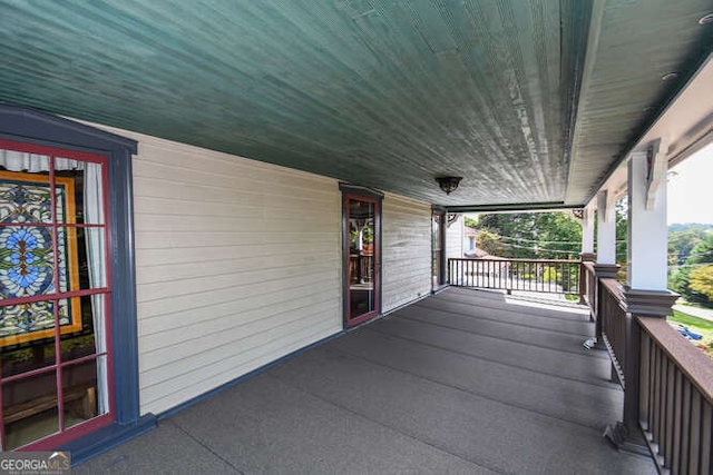 view of patio / terrace with a porch