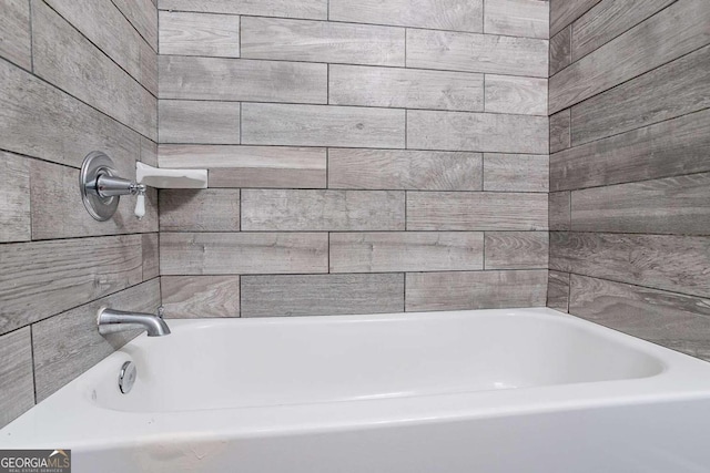2836 Harlan Dr, Atlanta, GA 30344 - full bath with a bathing tub