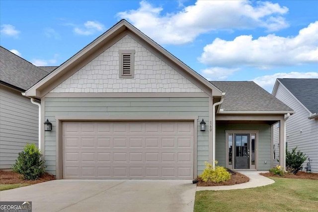 view of front facade with a garage