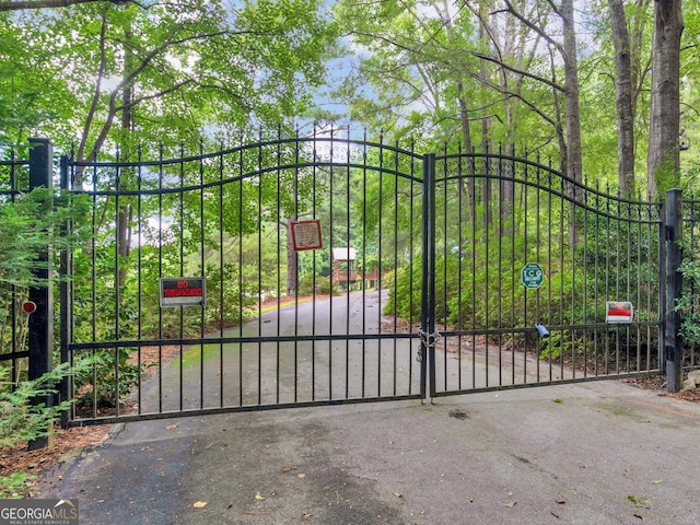 800 Rocky Point Rd, Covington, GA 30014