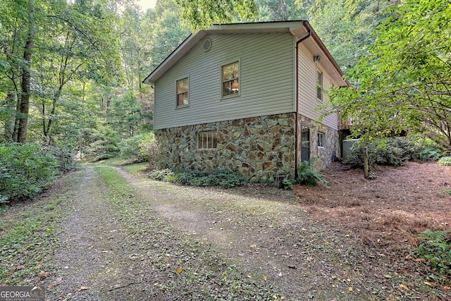 view of home's exterior