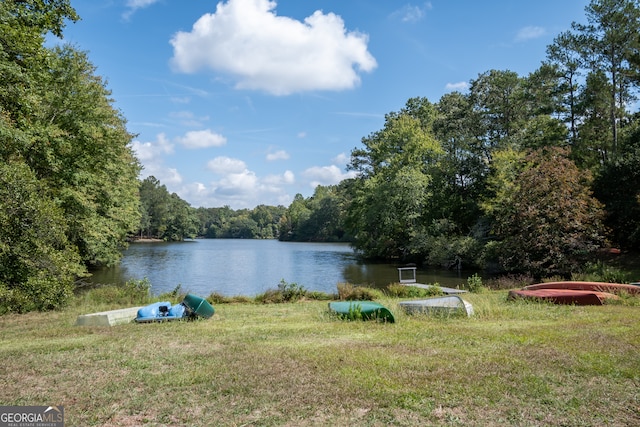 Listing photo 2 for 208 Lake Oglethorpe Dr, Arnoldsville GA 30619