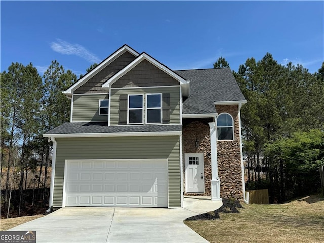 view of front facade featuring a garage