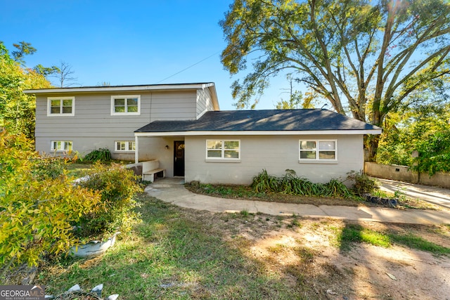 view of front of home