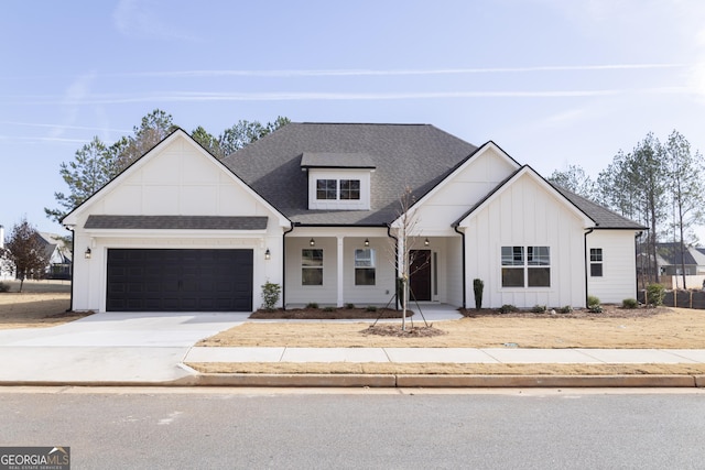 modern farmhouse style home featuring a porch