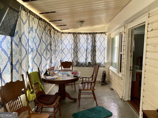 sunroom with visible vents