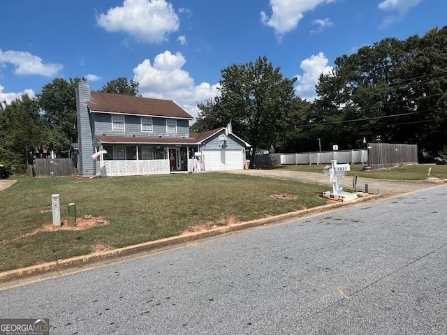 view of front of home with a front lawn