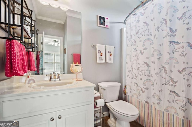 full bathroom featuring shower / bathtub combination with curtain, crown molding, ceiling fan, vanity, and toilet