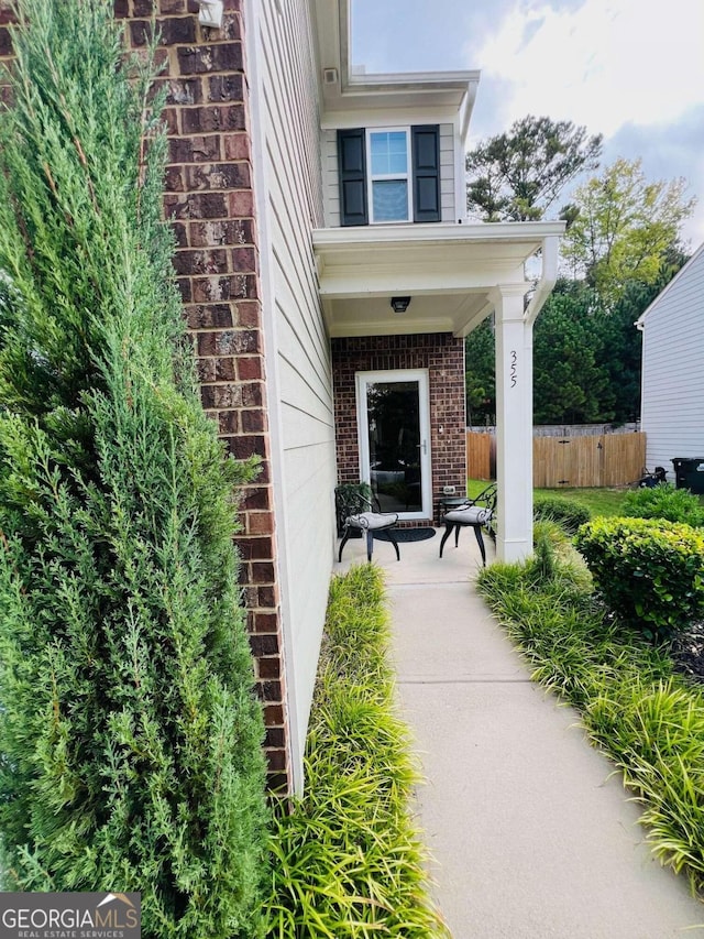 view of property entrance