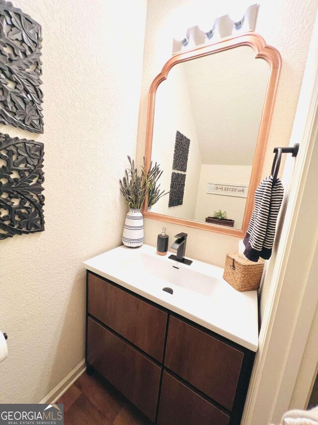 bathroom with vanity