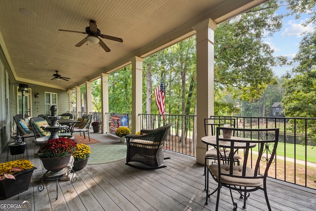 deck with ceiling fan