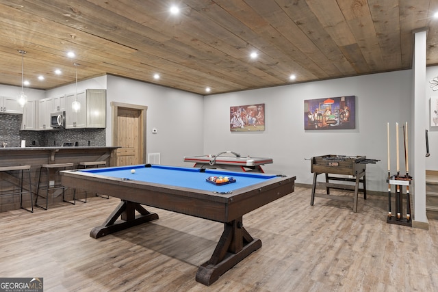 playroom with wood ceiling, light hardwood / wood-style floors, bar area, and billiards