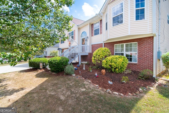 view of front of house