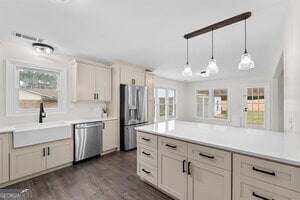 bonus room featuring carpet floors, vaulted ceiling, and ceiling fan