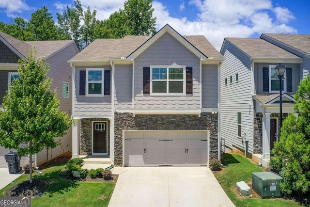 view of front facade with a garage