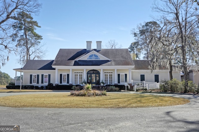 view of front facade