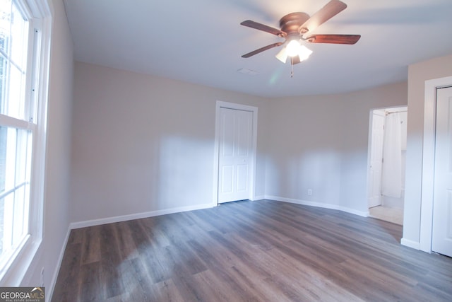 full bathroom with shower / tub combo, vanity, and toilet