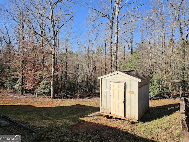 view of outdoor structure