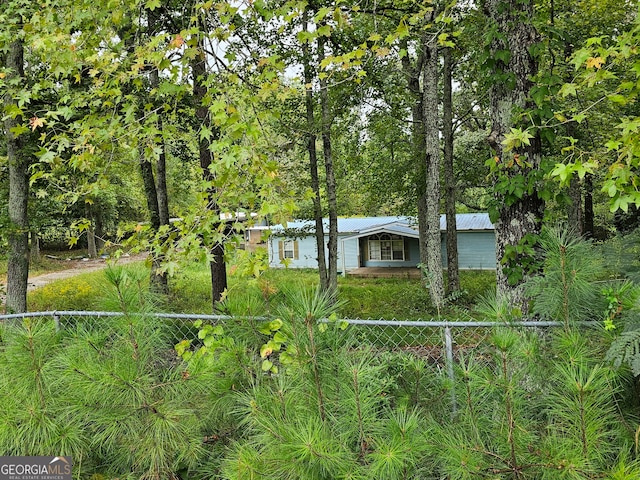 view of front of property