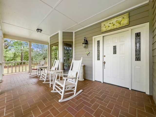 view of patio / terrace with covered porch