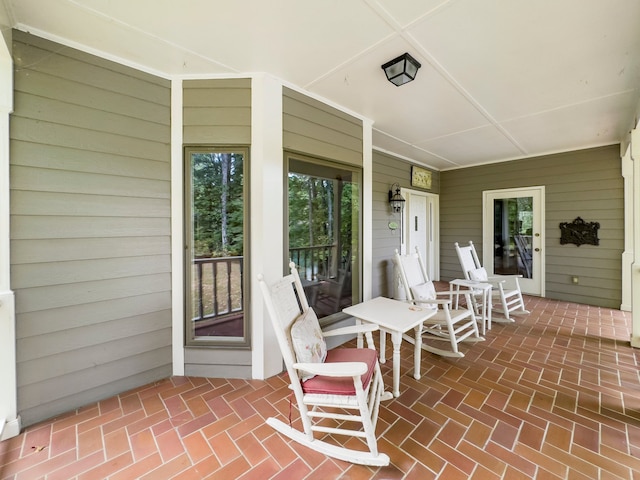 view of patio / terrace with covered porch