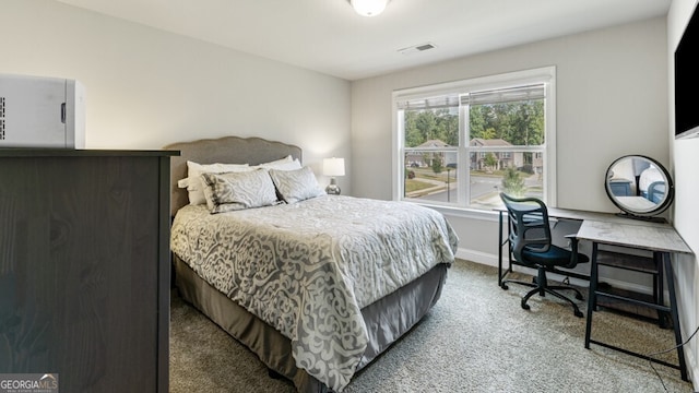 bedroom with carpet floors