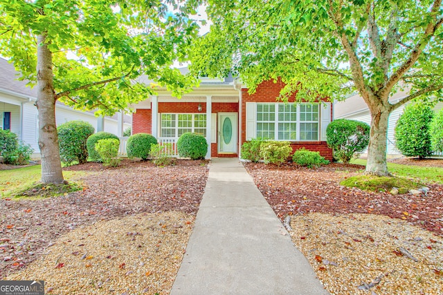 view of front of property featuring covered porch