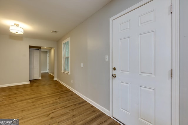 2911 Glenwood Ave SE, Atlanta, GA 30317 - corridor featuring wood-type flooring
