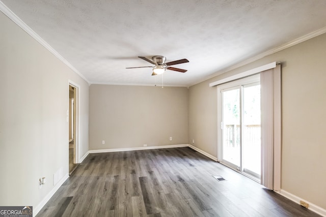 unfurnished room featuring ceiling fan, a textured ceiling, dark hardwood / wood-style floors, and ornamental molding