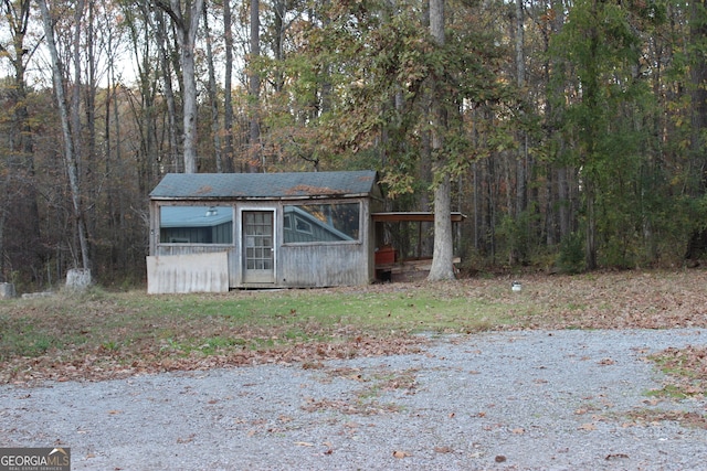 view of outdoor structure